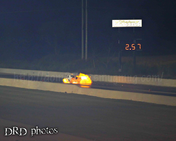 IMAGE: http://dom87ss.smugmug.com/Cars/GLD/NSCB-9410/IMG5428-copy/996568698_zHjtV-L.jpg