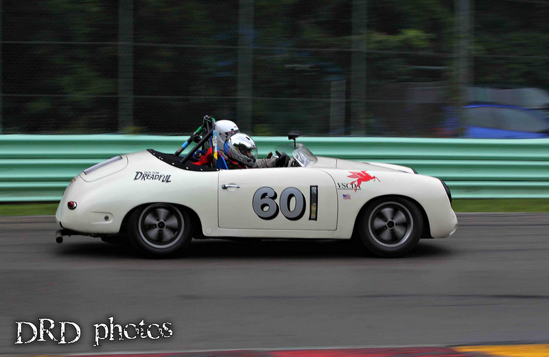 IMAGE: http://dom87ss.smugmug.com/Cars/Road-America/Vintage/IMG5501-copy/1007112974_5nSg4-L.jpg