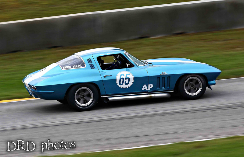 IMAGE: http://dom87ss.smugmug.com/Cars/Road-America/Vintage/IMG5662-copy/1007155671_pnV5M-L.jpg