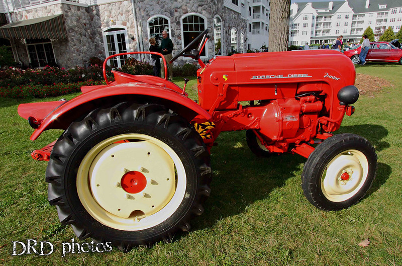 IMAGE: http://dom87ss.smugmug.com/Cars/Road-America/Vintage/IMG5718-copy/1007164686_BRuTU-L.jpg